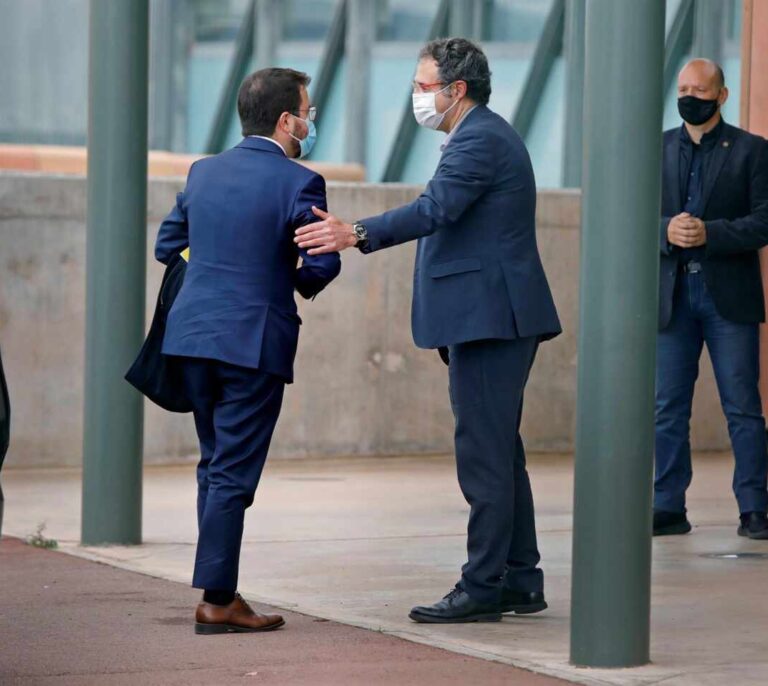 Más de tres horas para desbloquear el Govern desde la prisión de Lledoners