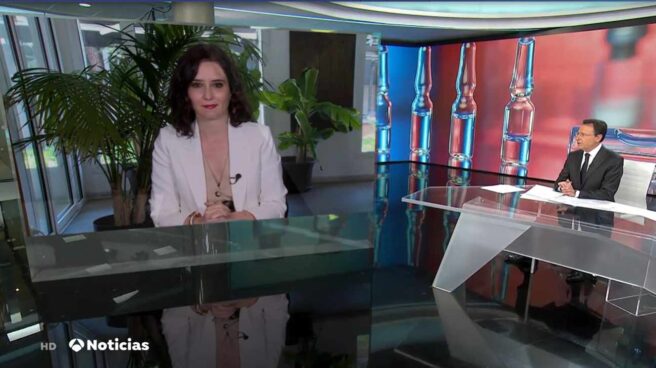 Ayuso con Matías Prats Ayuso con Matias Prats