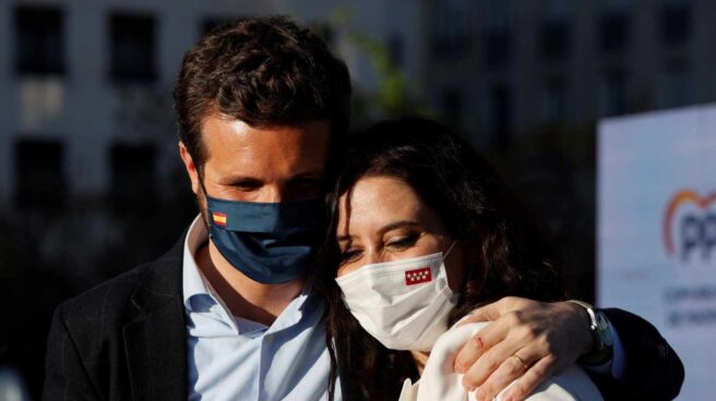 Casado y Ayuso en el arranque de la campaña del 4-M en Madrid. Casado y Ayuso en el arranque de la campaña del 4-M en Madrid.