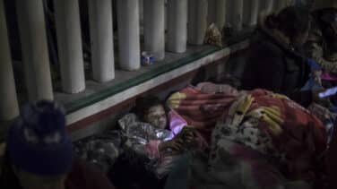 Dos niñas ecuatorianas, arrojadas a EEUU desde la valla de la frontera con México