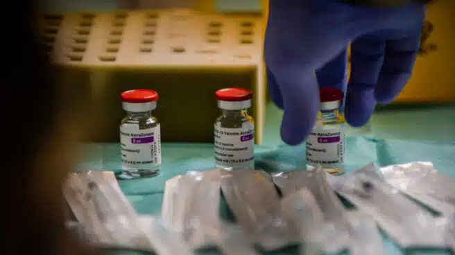 Cataluña investiga la muerte de un hombre de 65 años dos horas después de ser vacunado con AstraZeneca