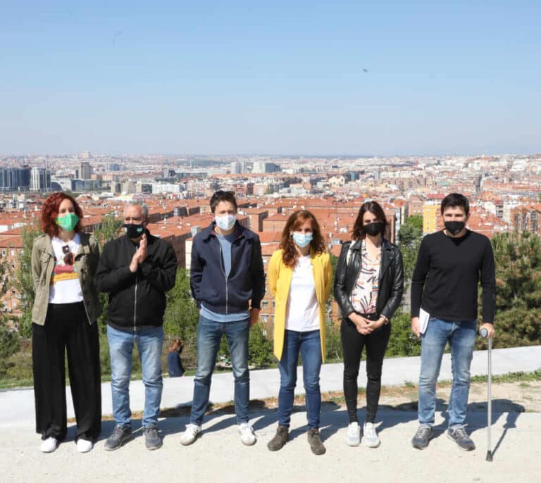La rumba de Más Madrid desde el Cerro del Tío Pío para pedir el voto a la doctora