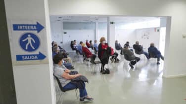 Sube levemente la incidencia en España hasta 235 al mismo tiempo que descienden los fallecidos