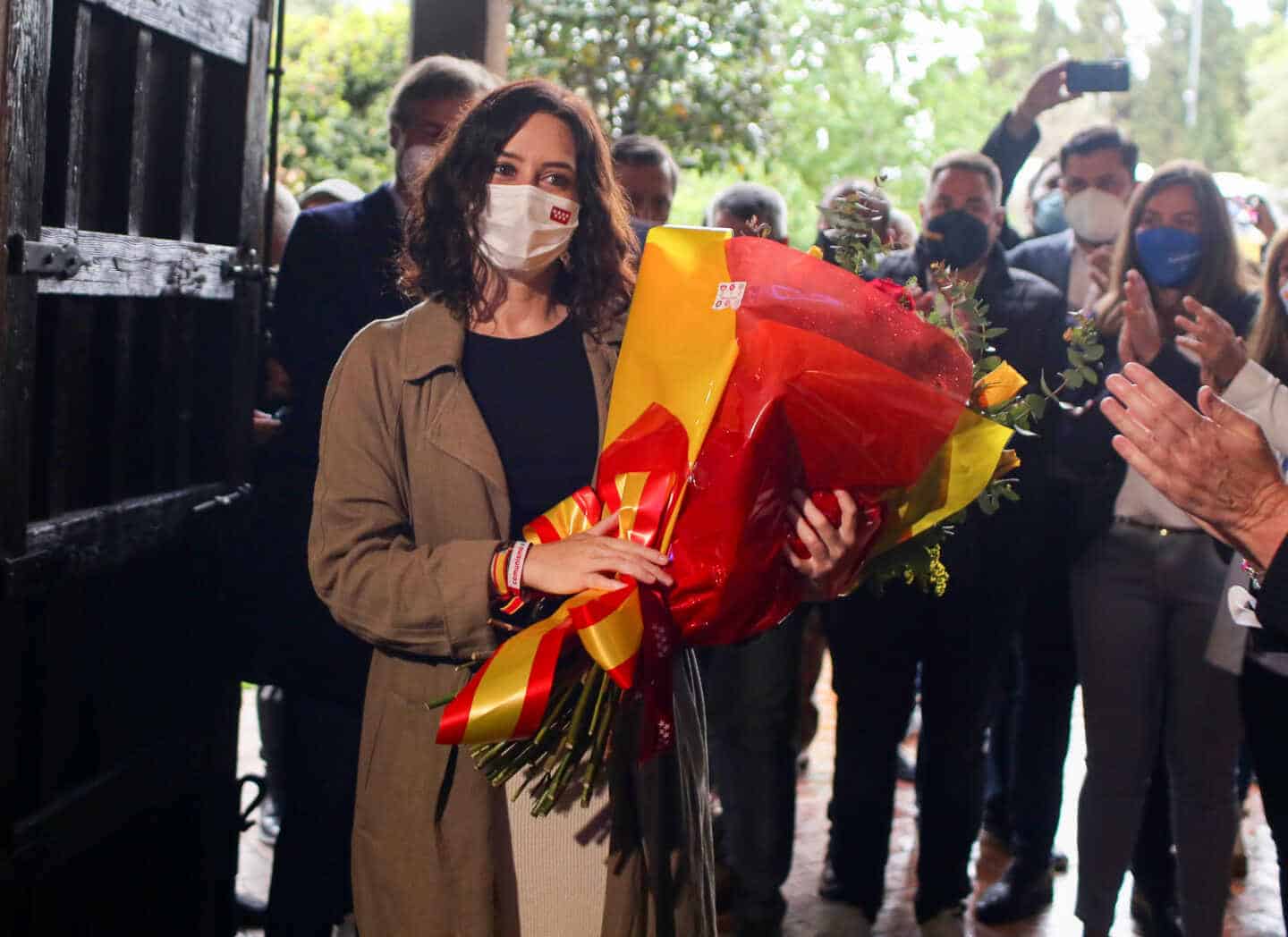 Ayuso: "Les quedan 10 días para buscar la confrontación porque tienen pánico a las urnas"