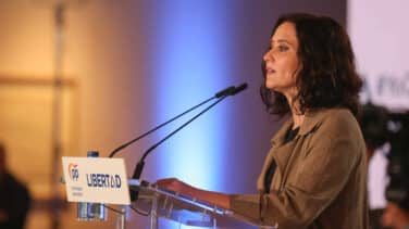Ayuso, a 9 escaños de la mayoría absoluta según una encuesta de 'La Razón'