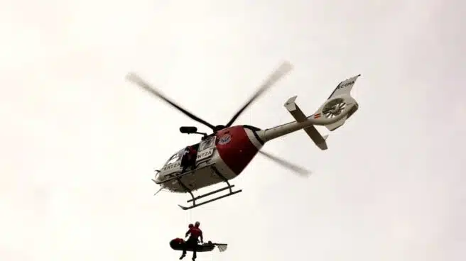 Euskadi pagará hasta 15,8 millones por alquilar cinco años un helicóptero de rescate