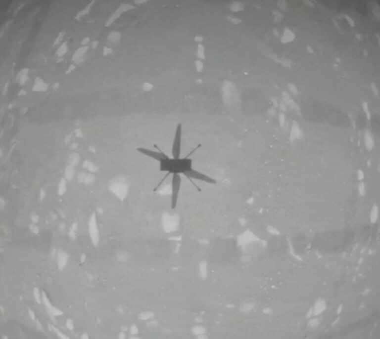 El helicóptero Ingenuity hace historia al volar, por primera vez, en Marte