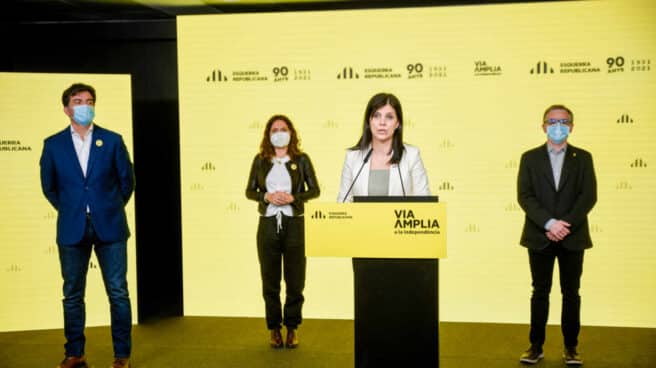 Los negociadores de ERC presionan a JxCat para cerrar la investidura