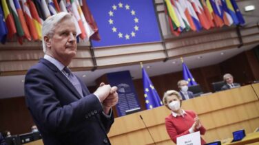 El Parlamento Europeo aprueba el acuerdo comercial con Reino Unido tras el Brexit