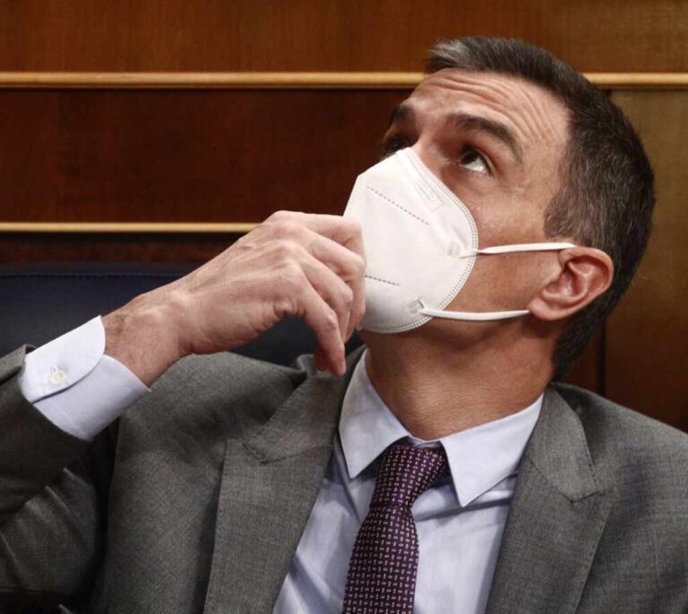 500 militantes de Izquierda Socialista piden a Sánchez que deje de ignorarlos