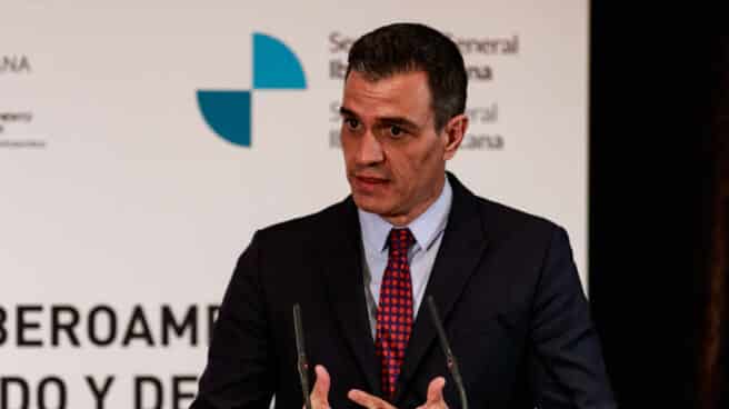 El Gobierno aprobará este martes el Plan de Recuperación El presidente del Gobierno de España, Pedro Sánchez, tras la celebración del pleno del XXVII Cumbre Iberoamericana de Jefes de Estado y de Gobierno.