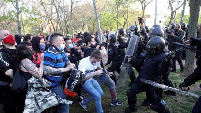 vox-querella-marlaska-detenciones-escoltas-iglesias La Policía Nacional carga contra los violentos en el mitin de Vox en Vallecas.