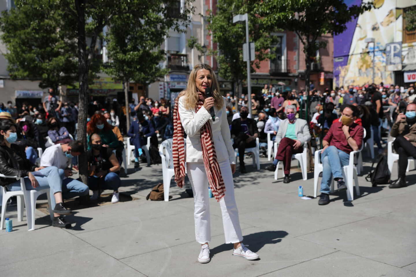 La vicepresidenta tercera y ministra de Trabajo, Yolanda Díaz, en el mitin de Podemos en Lavapiés.