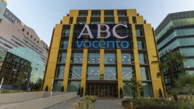 La editora de ‘ABC’ despide a su jefe en un cónclave anual gobernado por la incertidumbre