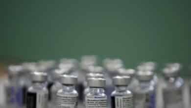 La vacuna de Pfizer reduce la mortalidad en un 98%, según un estudio pionero realizado en España
