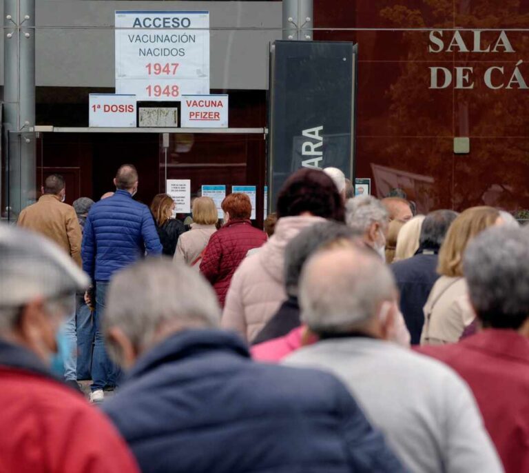 España registra 7.665 nuevos casos y 117 muertes más