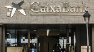 CaixaBank reincorporará en filiales del grupo a 500 afectados por el ERE