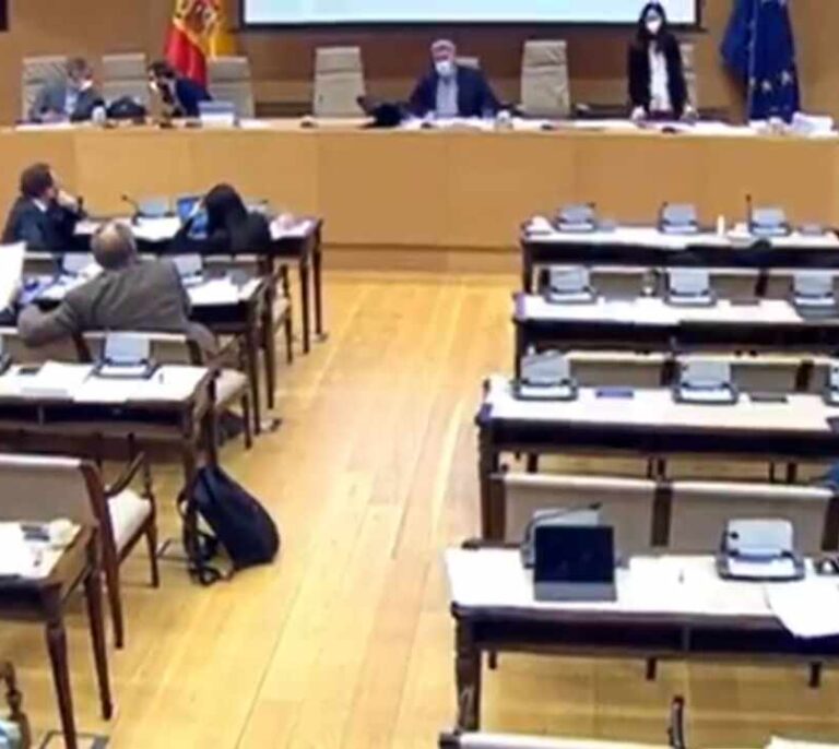 El positivo de un diputado de ERC provoca el aislamiento de todo el grupo parlamentario