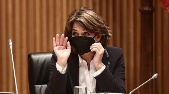 La Fiscal General del Estado, Dolores Delgado, en una comparecencia en el Congreso.