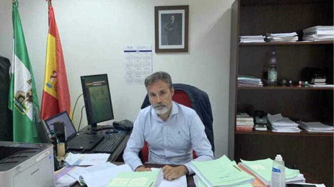 Jorge Fernández Vaquero, magistrado y portavoz nacional de la Asociación Judicial Francisco de Vitoria (AJFV), en su despacho.