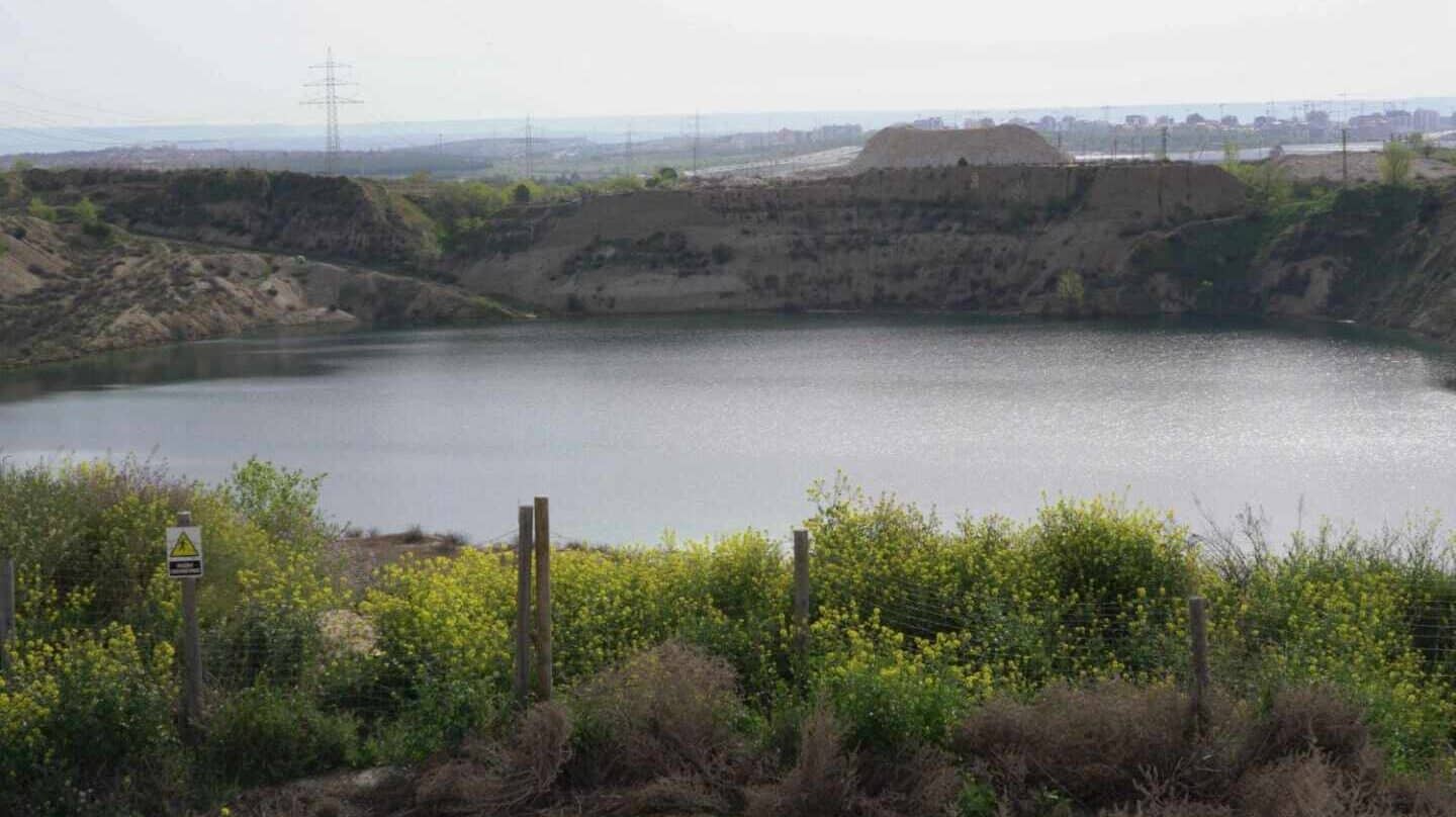 Vista de la laguna de Ambroz, en el distrito de San Blas-Canillejas, en Madrid.