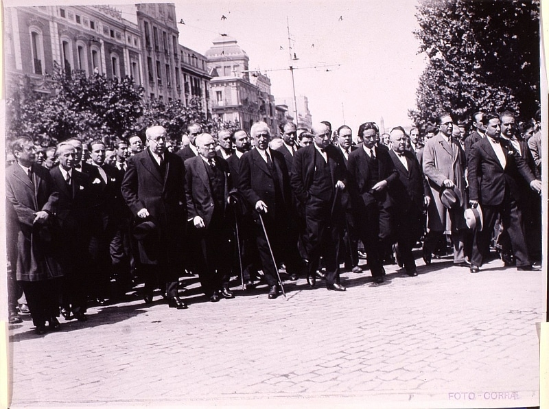 Niceto Alcalá Zamora y varios miembros del Gobierno de la República en 1936