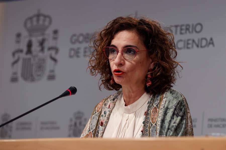 María Jesús Montero.