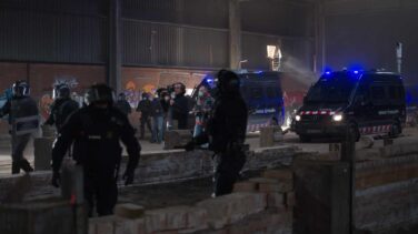 'Mossos' piden instrucciones de actuación ante fiestas en viviendas particulares