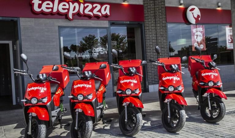 Pedidos a través de WhatsApp, el nuevo servicio de Telepizza