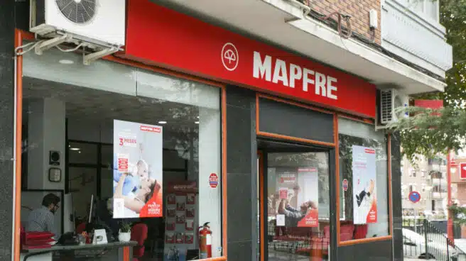 Mapfre ofrecerá hipotecas, tarjetas y créditos del Santander en sus oficinas