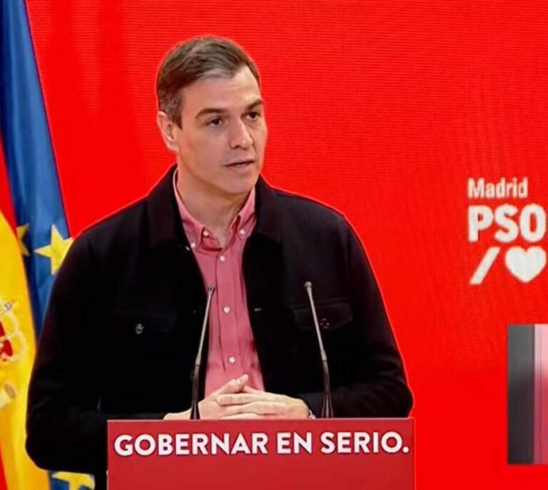 Sánchez recurre al miedo a un "Gobierno de Colón" para recortar distancias con Ayuso