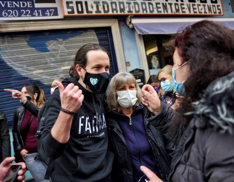 El "atentado" a una sede de Podemos enciende el debate sobre la violencia: "Nosotros no somos ellos"