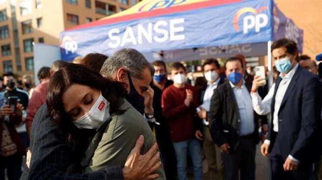 La presidenta de la Comunidad de Madrid, Isabel Díaz Ayuso; y el ex dirigente de Ciudadanos, Toni Cantó.