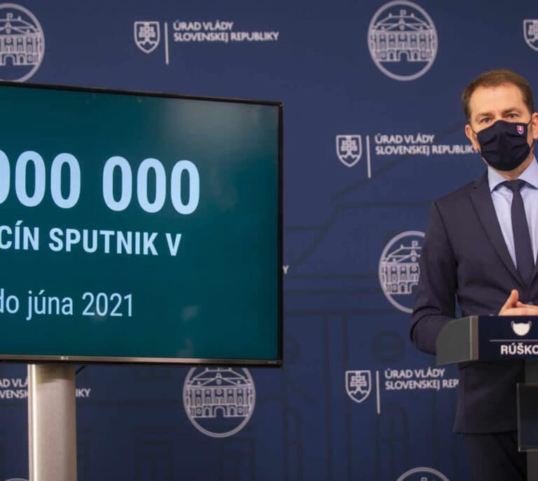 La Comisión Europea da vía libre para que los países compren por su cuenta la vacuna Sputnik