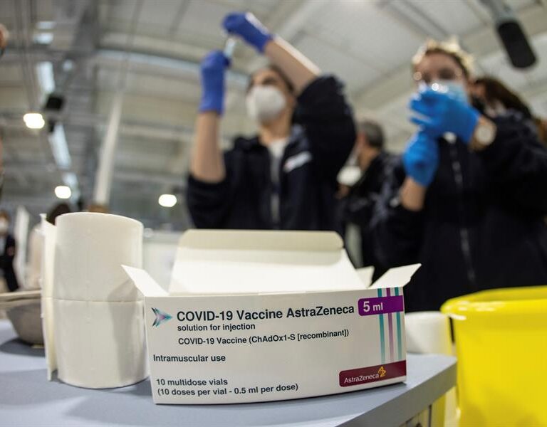 Madrid abre el miércoles la autocita para que se vacunen las personas de 30 a 35 años