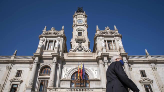 El Ayuntamiento de Valencia.