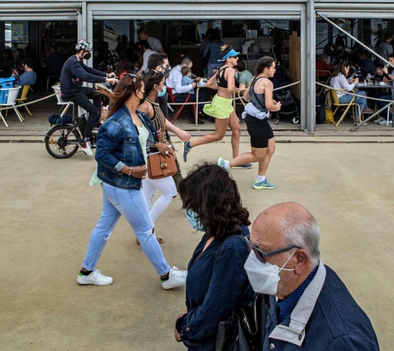 El TSJ de Cataluña avala prorrogar el toque de queda en 162 municipios