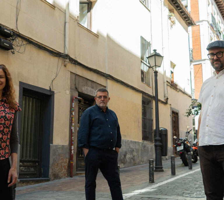 'Diapositivismo': el "movimiento artístico" que reivindica el Power Point