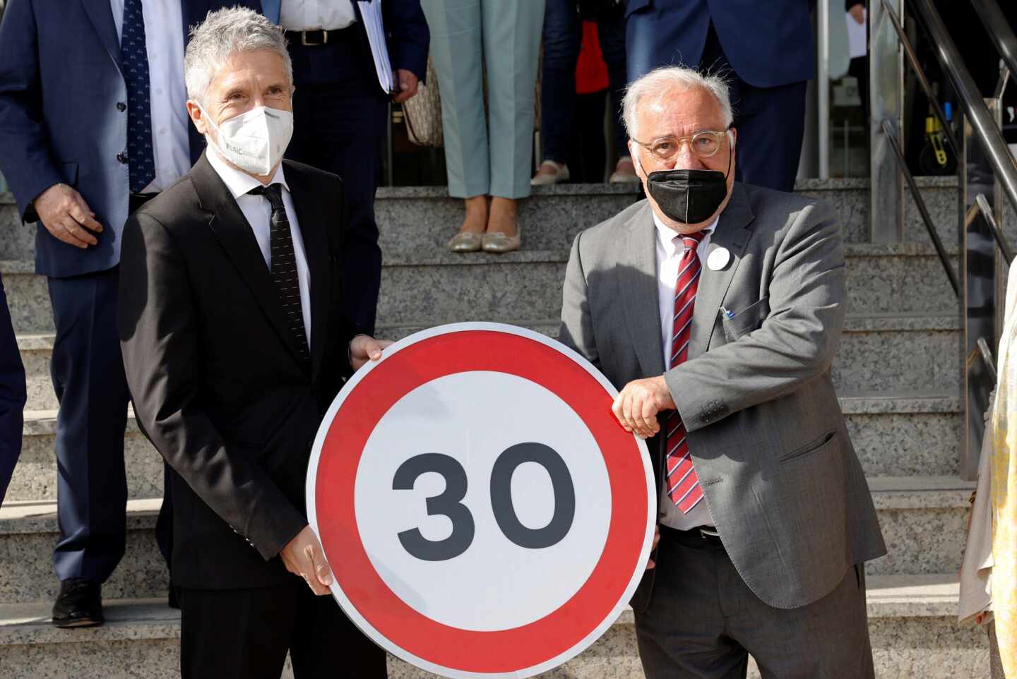 El ministro del Interior, Fernando Grande-Marlaska, y el director general de Tráfico, Pere Navarro.