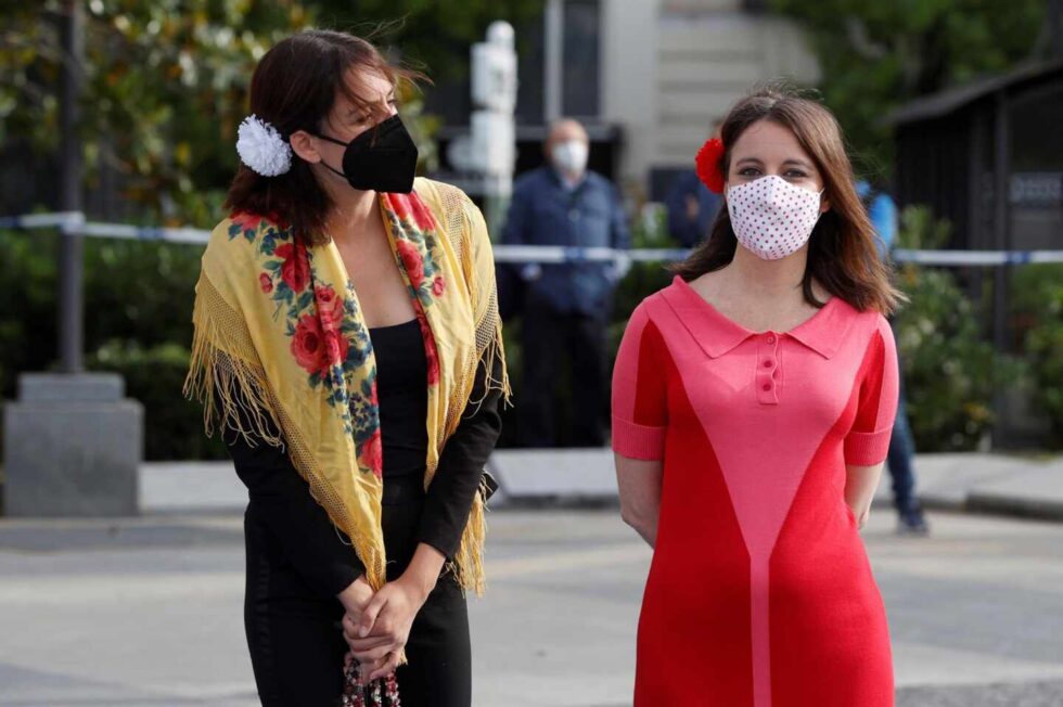 lRita Maestre junto a Andrea Levy