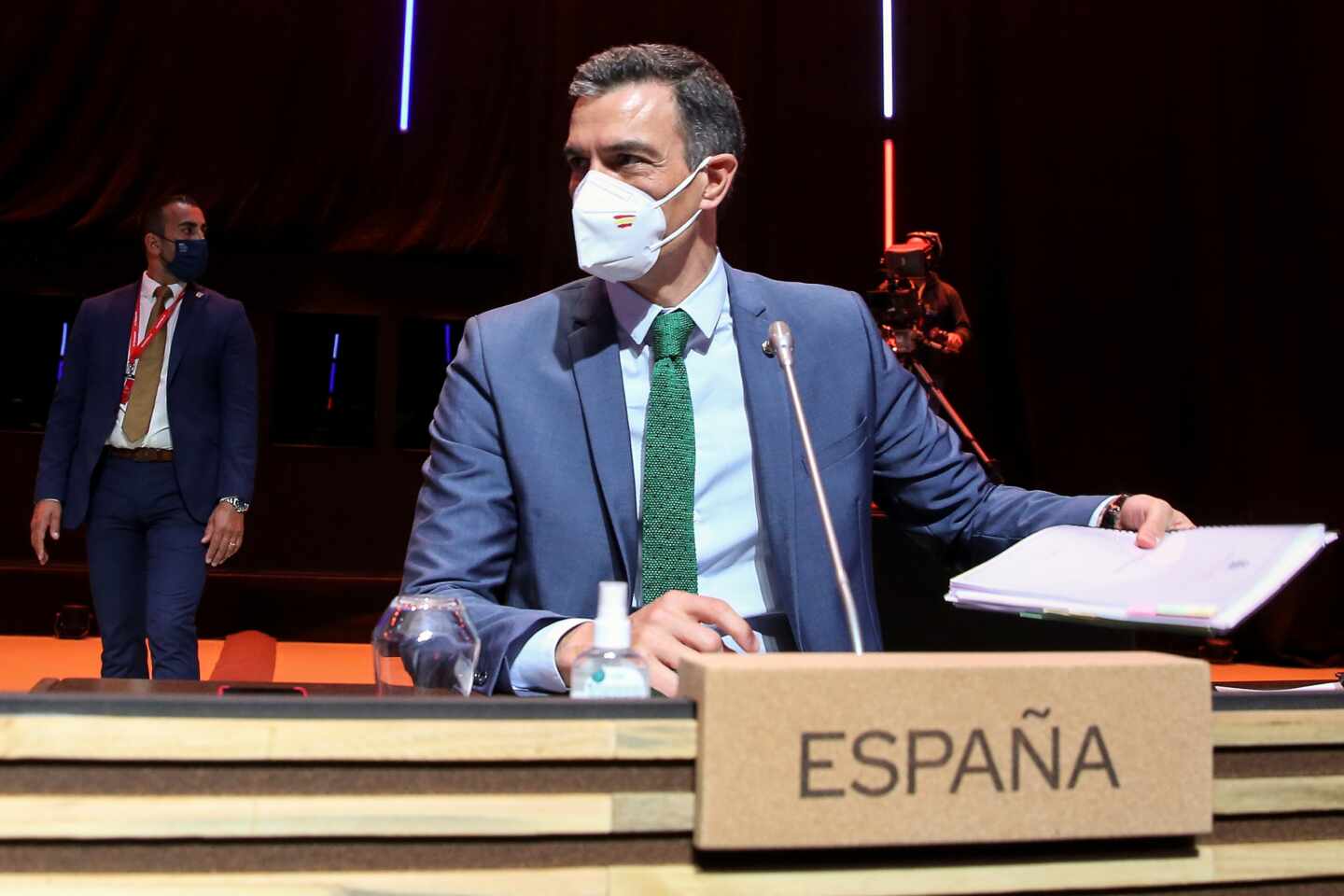 El presidente del Gobierno, Pedro Sánchez, en la Cumbre Social de la UE celebrada en Oporto.