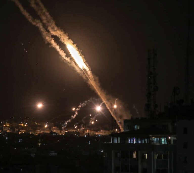 Noche de fuego en Gaza