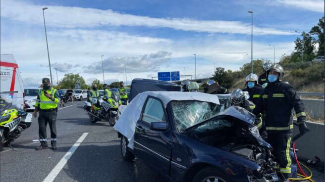 Dos personas muertas y dos heridas en un accidente múltiple en la M-50 a la altura de Majadahonda