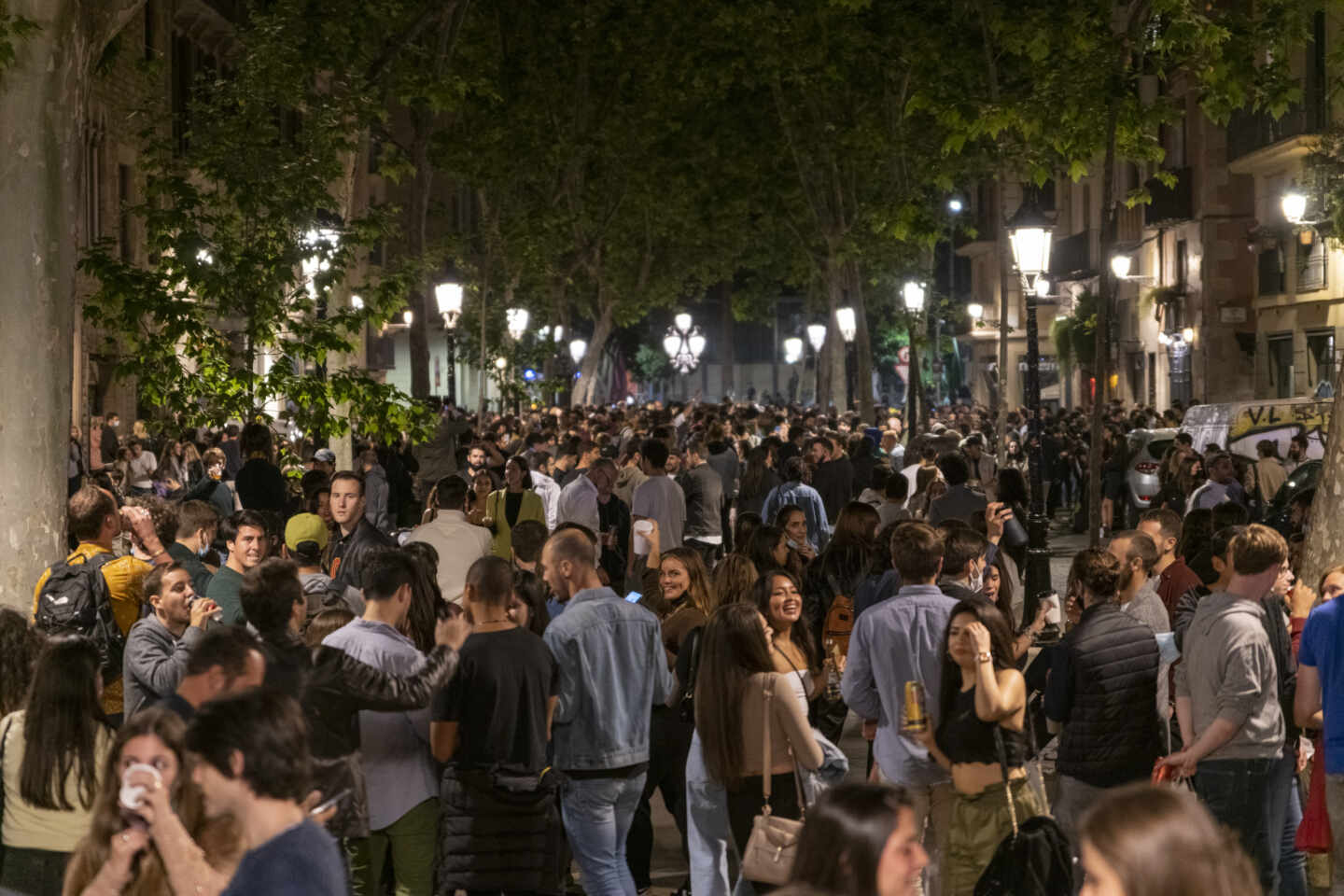 Jóvenes en Barcelona.