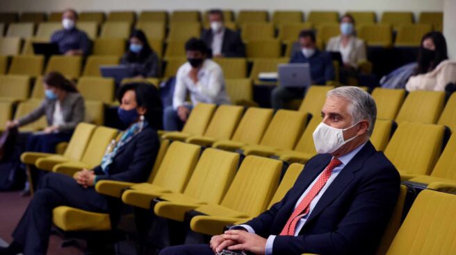 Ana Patricia Botín y Andrea Orcel, en el juzgado.