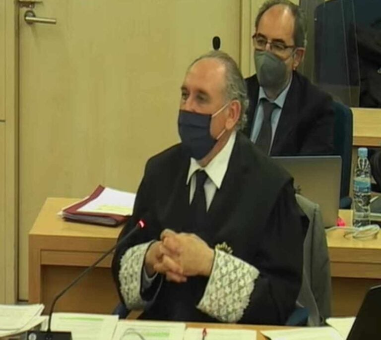 El fiscal concluye que los papeles de Bárcenas son "reales" aunque su testimonio genera dudas