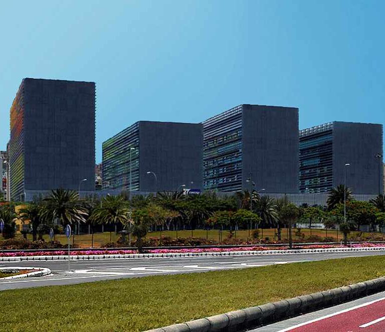 La justicia de Canarias también tumba el toque de queda