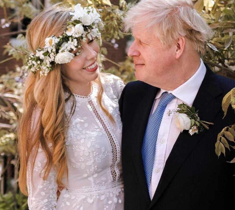 Boris Johnson se casa con Carrie Symonds en una ceremonia secreta