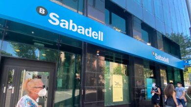 Banco Sabadell sí que nota el impuesto y gana un 4% menos que el año pasado