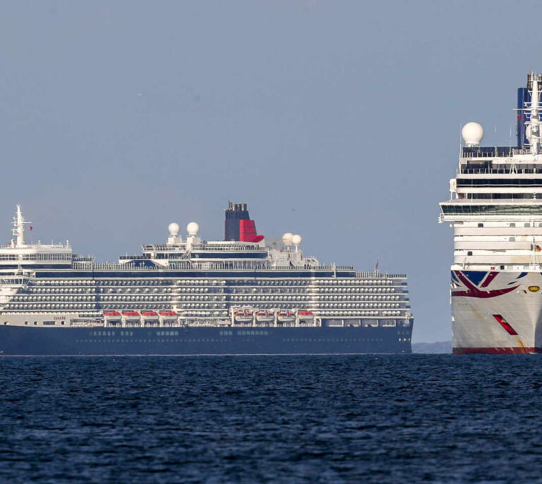 Las agencias exigen al Gobierno que levante la prohibición a los cruceros internacionales para salvar el verano
